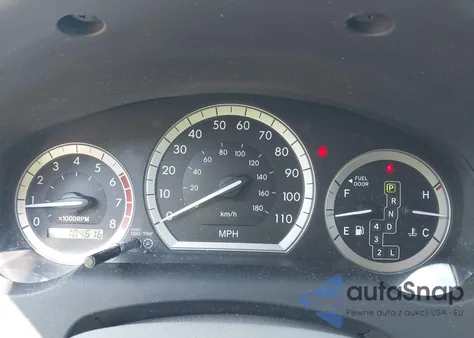 2004 Toyota Sienna Le z USA, uszkodzony, nr VIN 5TDZA23C74S130513